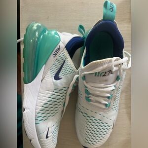 Nike Air Max 270